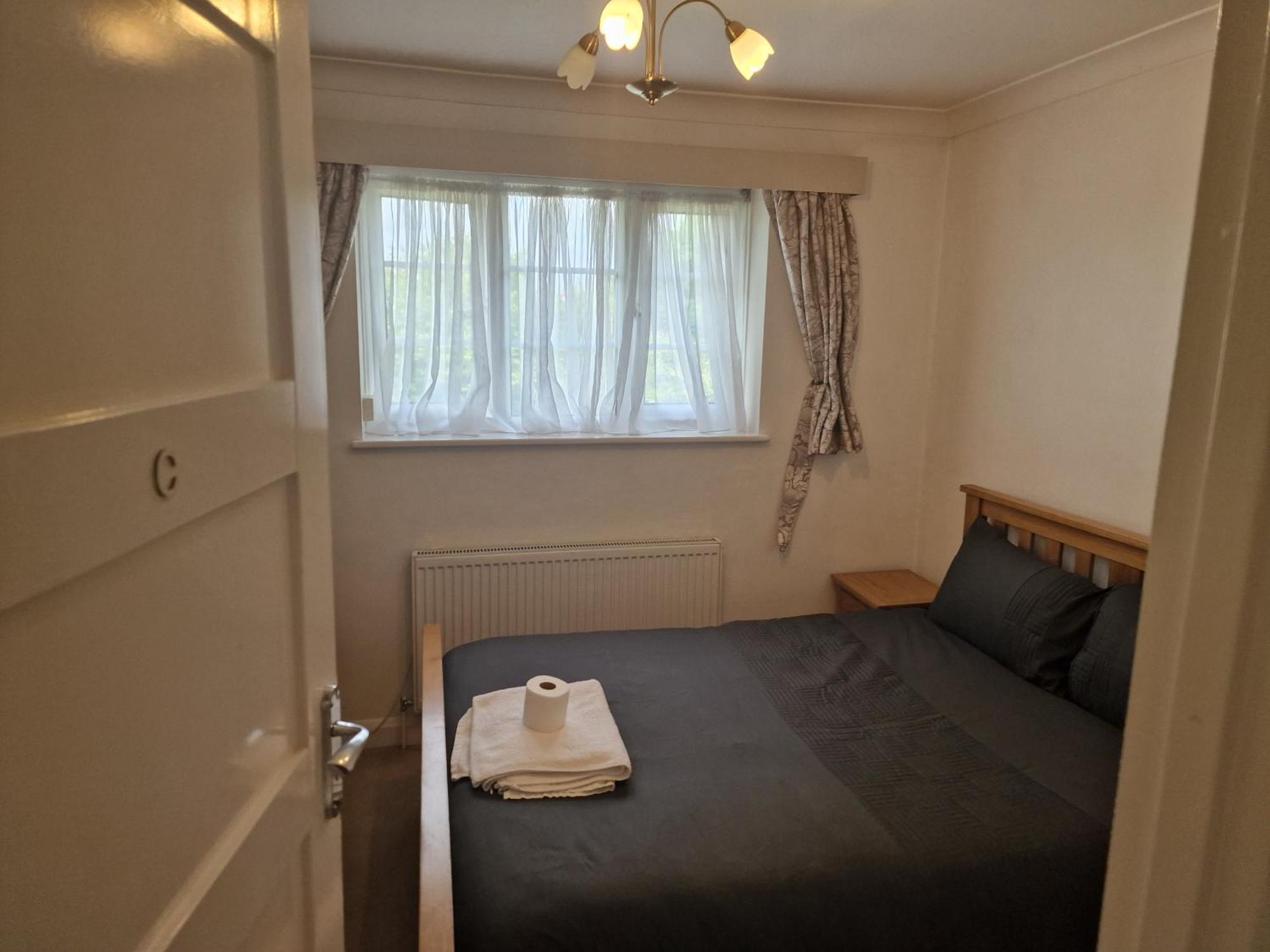 Homestay D Elmdon Shared 4 Bedrooms